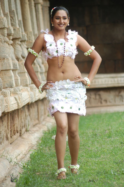 South Tall Actress Ragini Hot Stills 