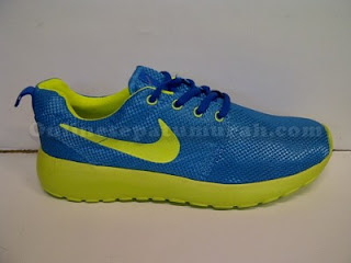 sepatu nike, sepatu nike roshe, nike roshe olahraga, sepatu nike roshe