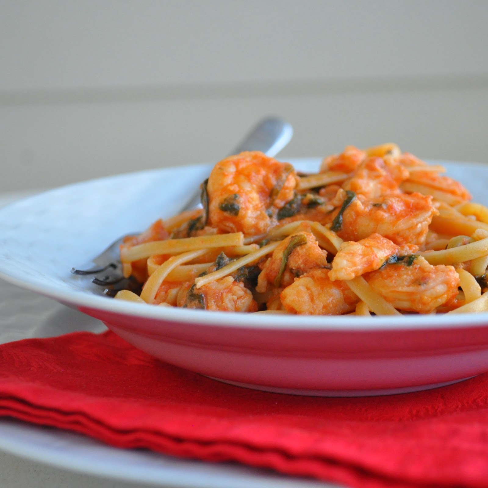 Cooking with Manuela Linguine with Creamy Shrimps and Spinach Sauce