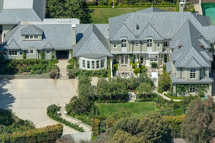 Mix and Chic: Home tour- A beautiful and luxurious Los ...