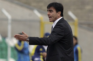 Bolivia prepara un juego defensivo para enfrentar a Argentina