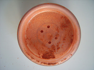 bronze face powder