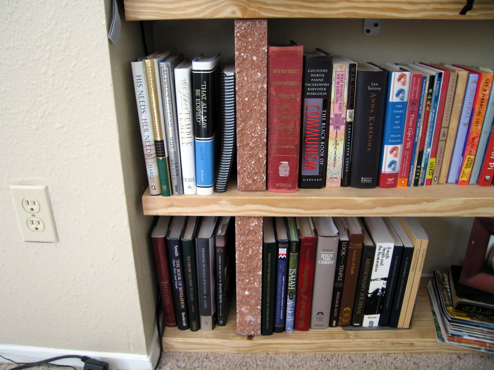 Candidly Kate ˚tutorial˚ Easy (sturdy) Apartment Shelving