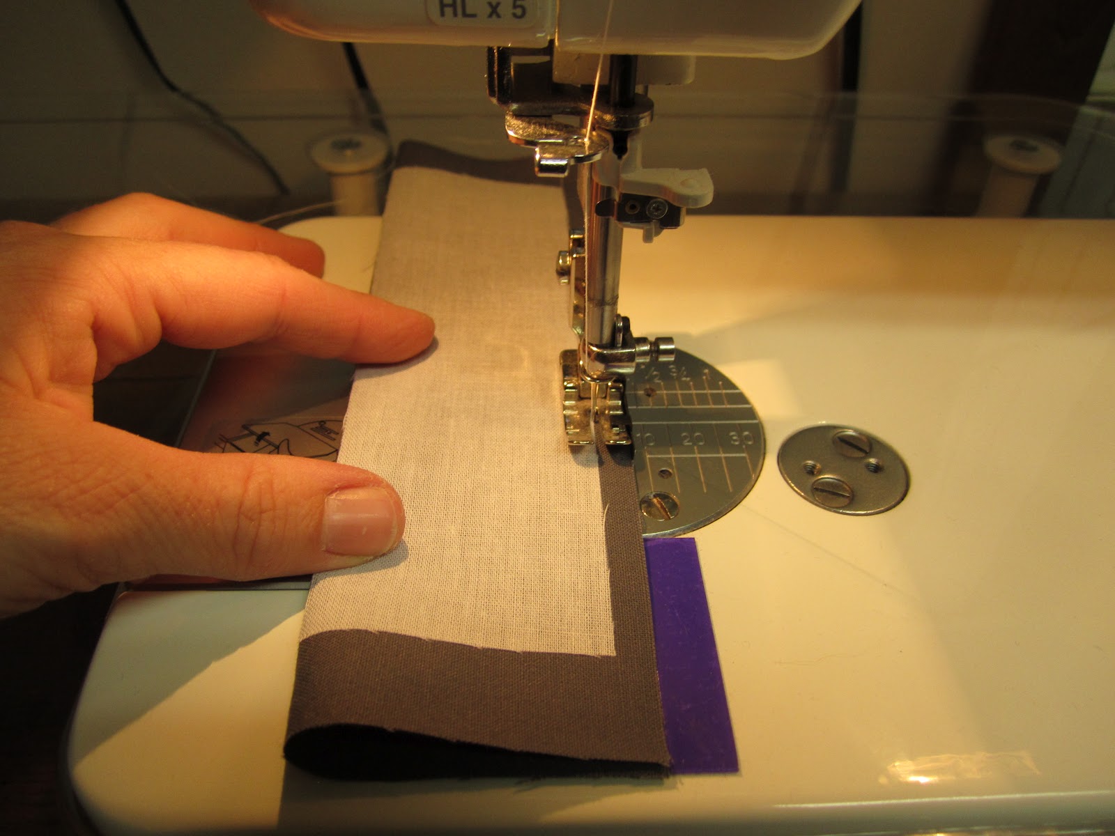 FRESH OFF THE SPOOL Corner Quilt Label Tutorial