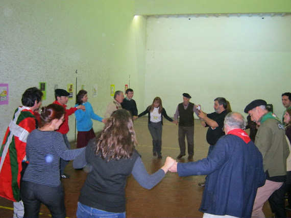 Danza en círculo - Borobila