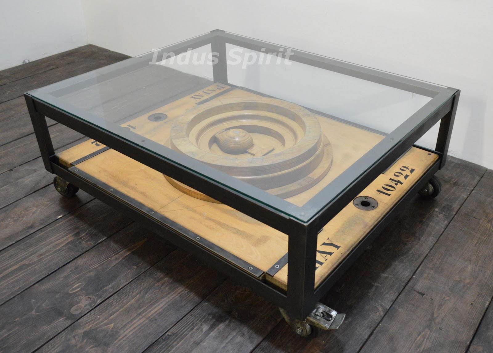 Table basse esprit industriel