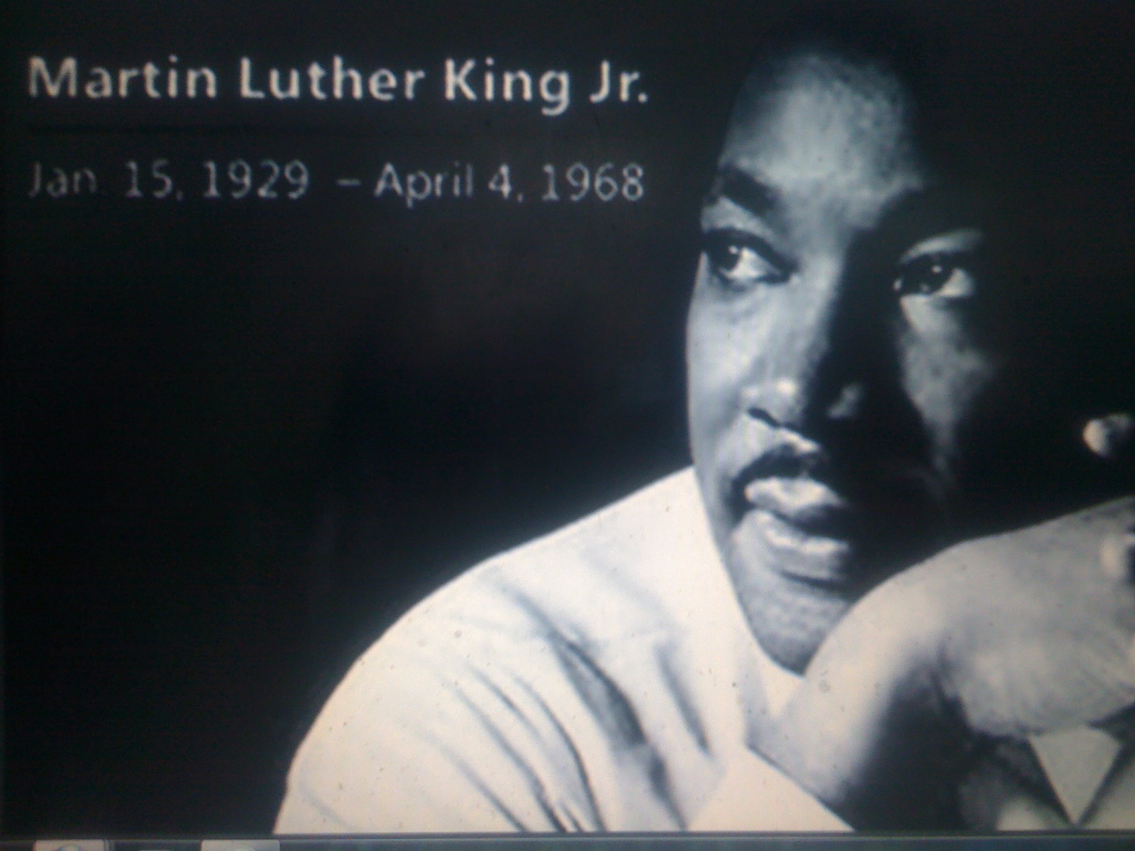 THE BLACK SOCIAL HISTORY:: BLACK SOCIAL HISTORY: MARTIN LUTHER-KING JR I HAVE A DREAM