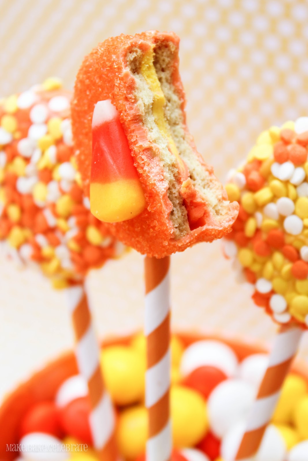 MBC {Candy Corn Week!} Candy Corn Oreo Pops