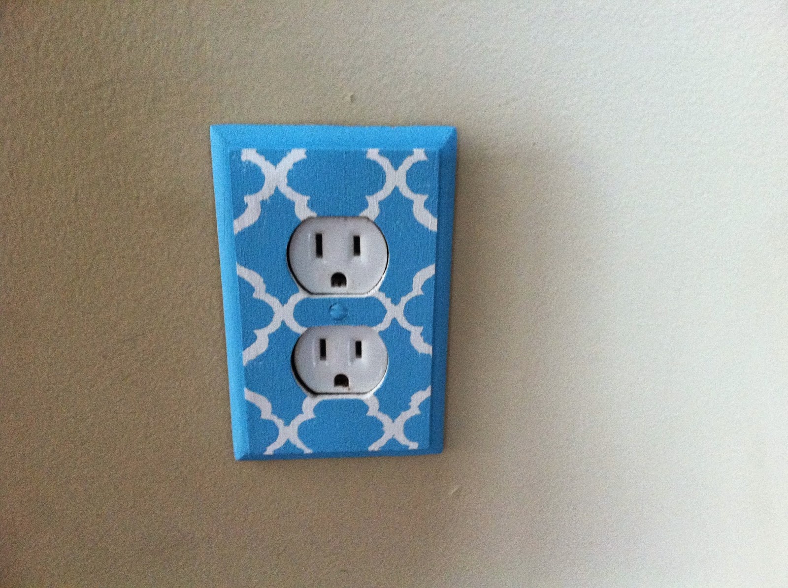 The Smart Momma Painted Light Switch and Outlet Covers
