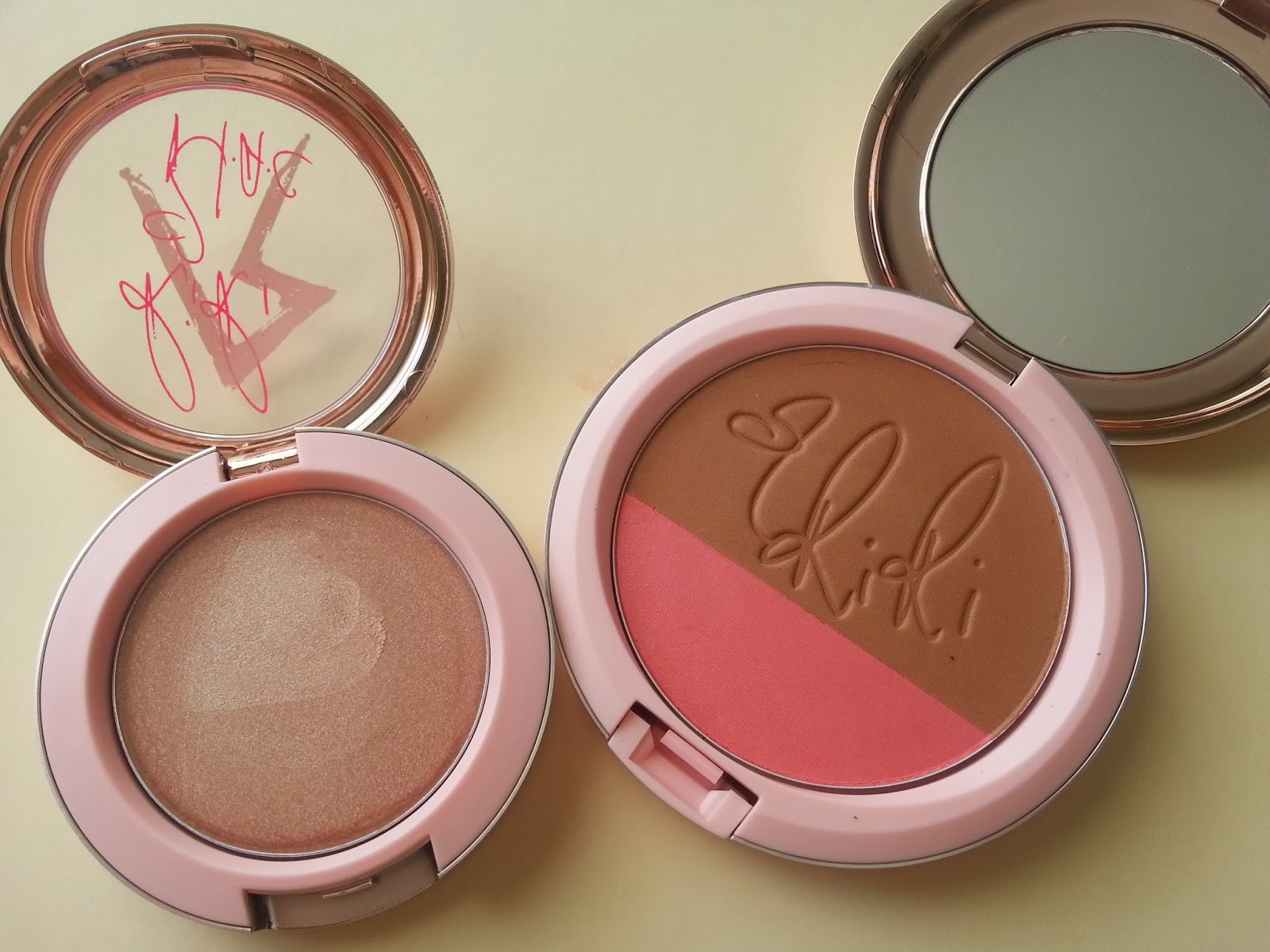 MAC Peaches Allık incelemesi MAC Peaches Allık incelemesi