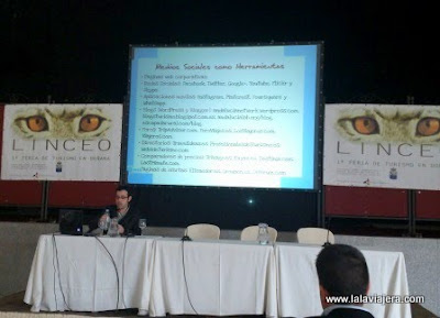 Ponencia de @rafaelopezfdez sobre RRSS aplicadas al turismo Jornadas Tecnicas Feria Turismo Donana