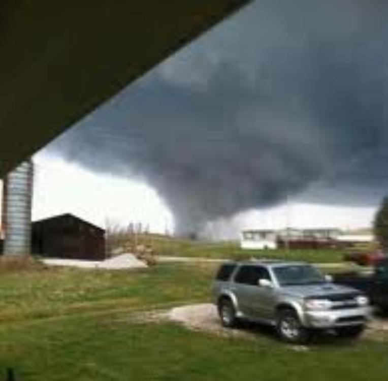 MADWEATHER Supercells On Friday, March 2nd