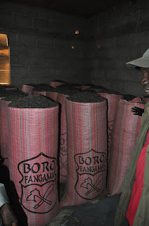 Sacks of coffee for sale by the Gnalakpalé CMC.
