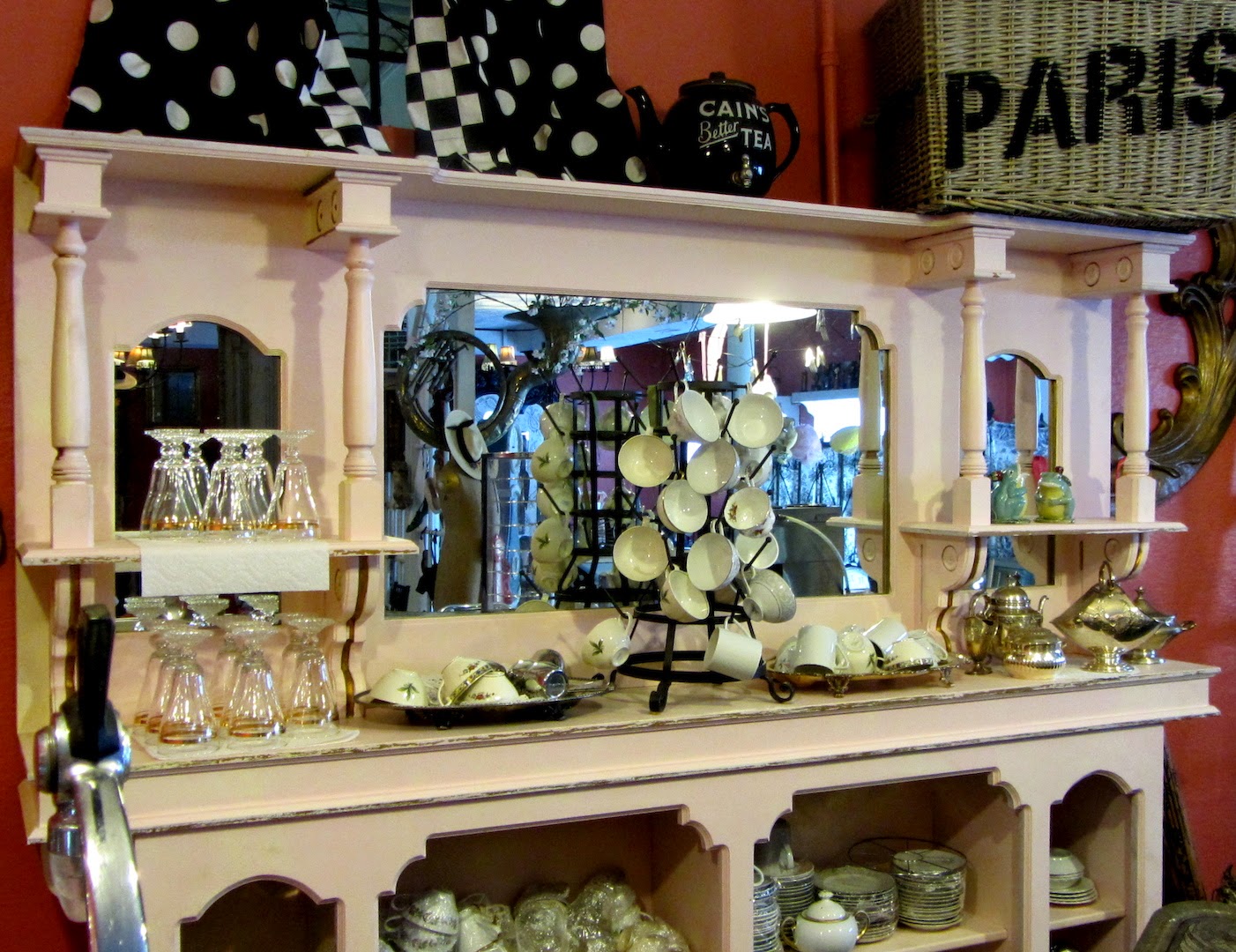 Robins Vintage Suitcase We're Getting Close