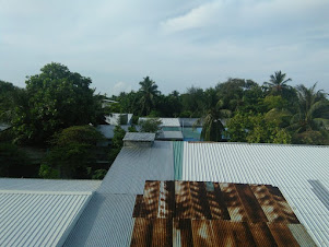 View of Omadhoo fom "Nemo Inn" 2nd floor Dining balcony.