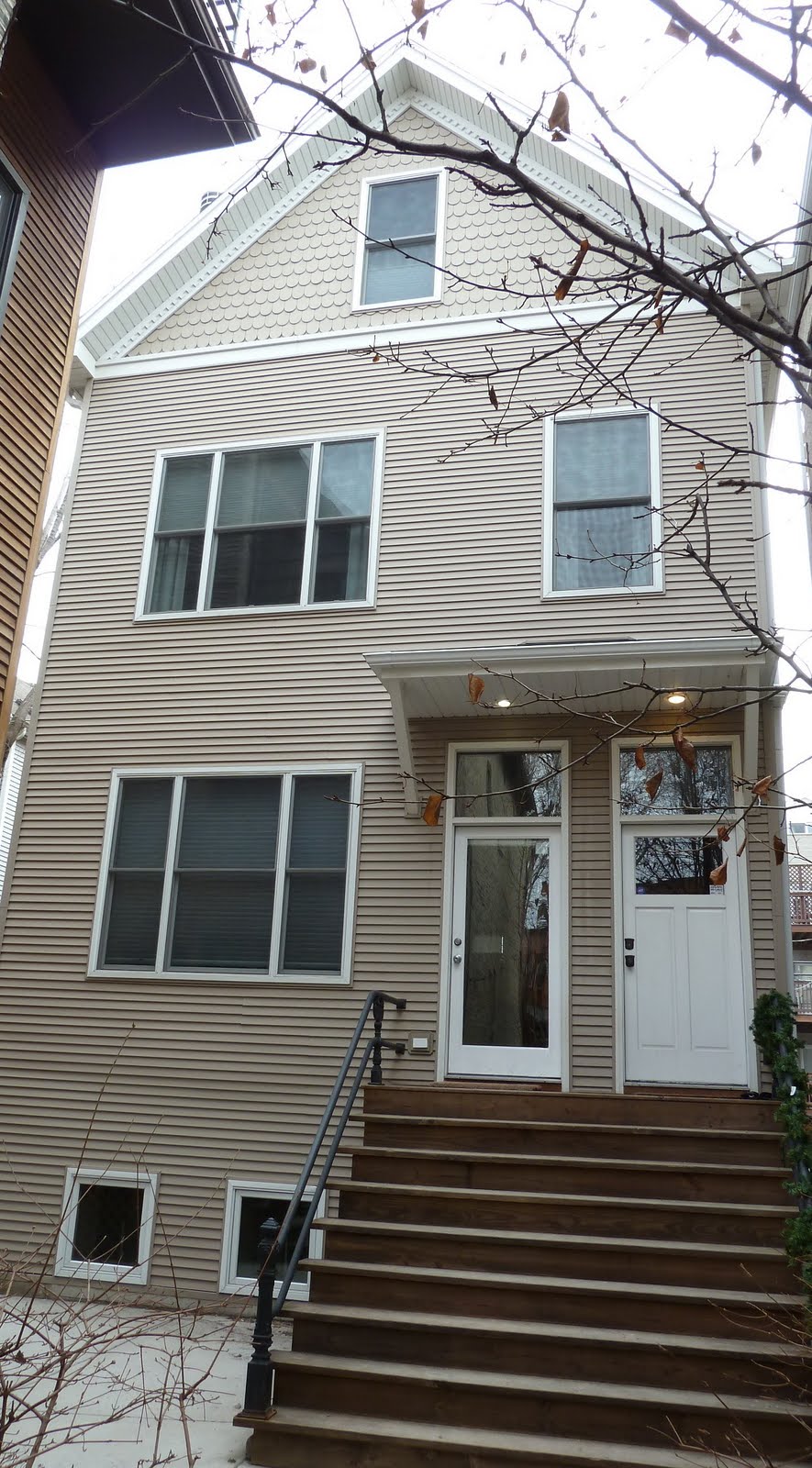 The Chicago Real Estate Local Want unique? Lakeview duplex condo in