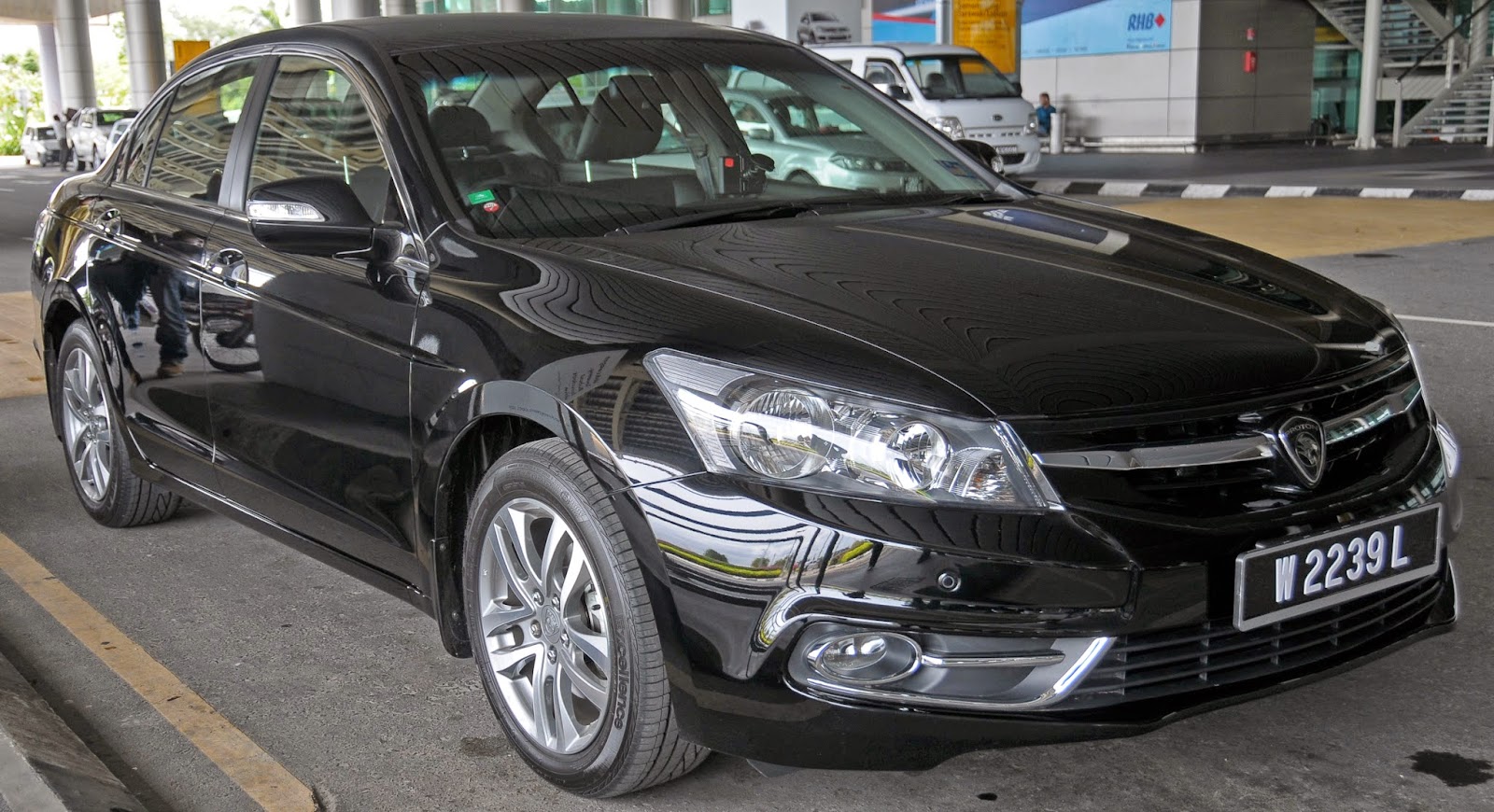 The 2014 Proton Perdana, a rebadged eighth generation Honda Accord. The 2014 Proton Perdana, a rebadged eighth generation Honda Accord.