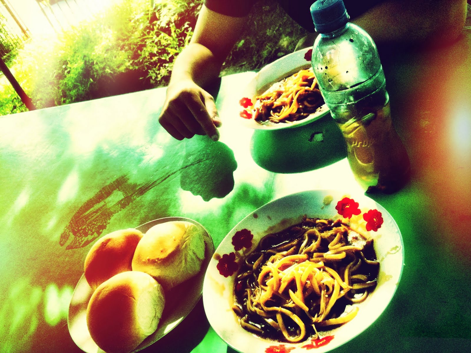 Life Experience Alak, Babae, Sugal