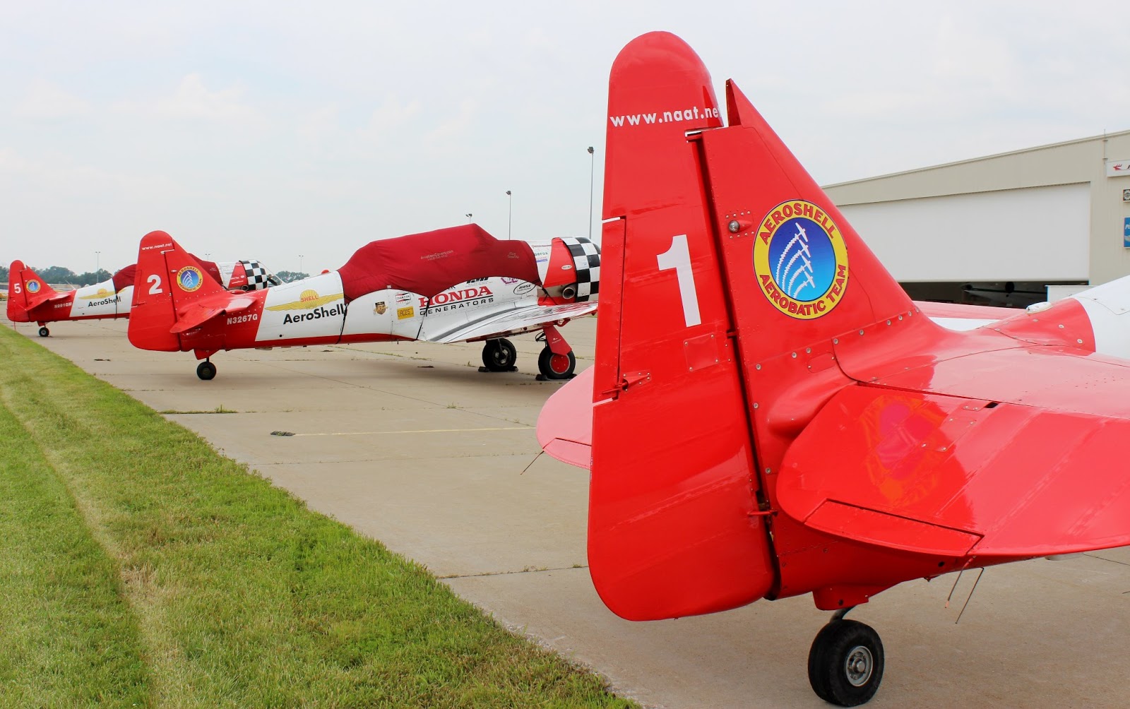 The Aero Experience Fair St. Louis Airshow Performers Begin to Arrive