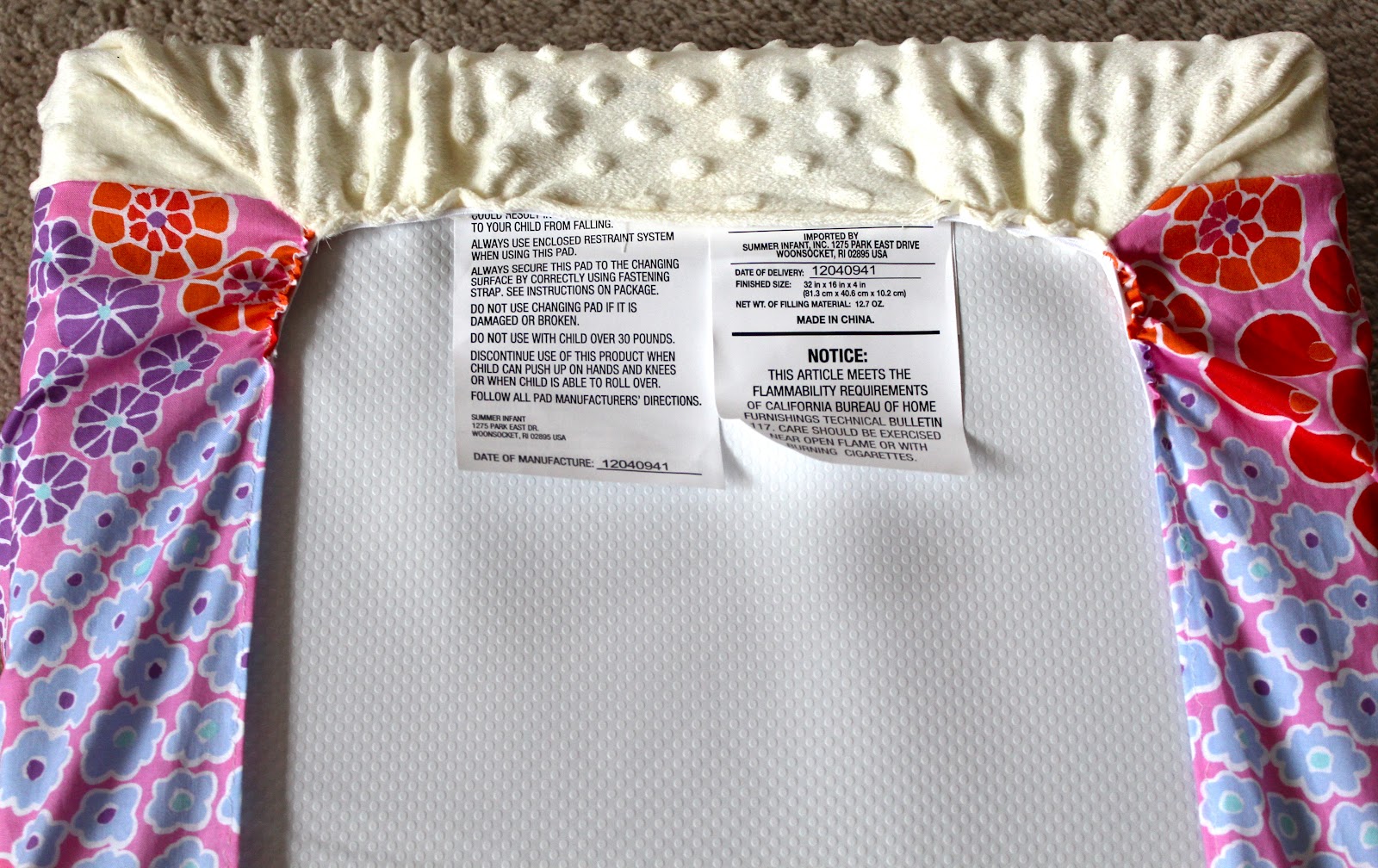 LAStitch {DIY} Contoured Changing Pad Cover