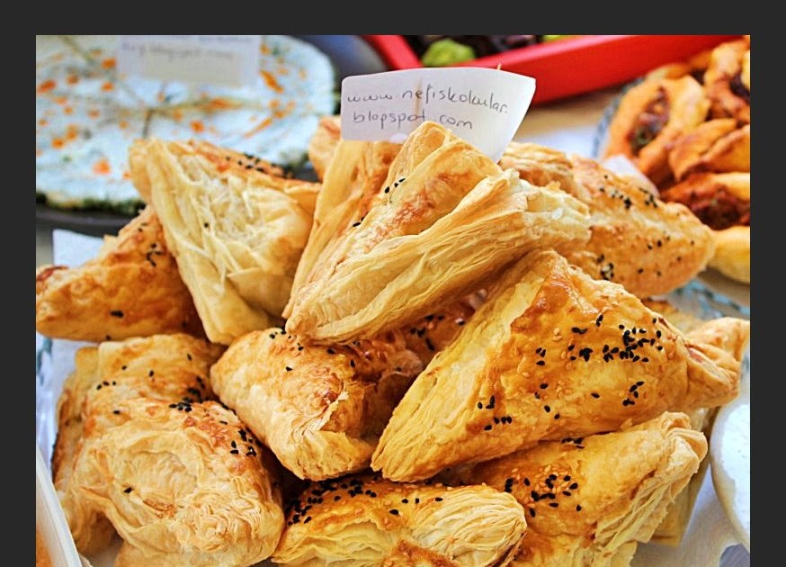 NEFİS KOKULAR Pırasalı Milföy Börek