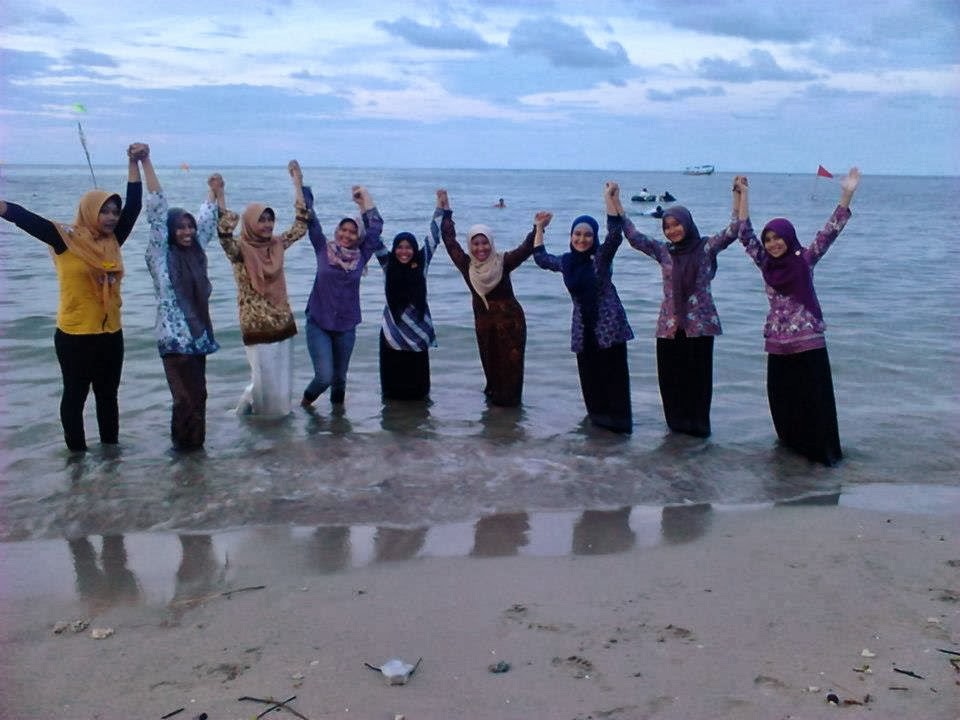 5 PUISI PERSAHABATAN LENGKAP 5 PUISI PERSAHABATAN LENGKAP