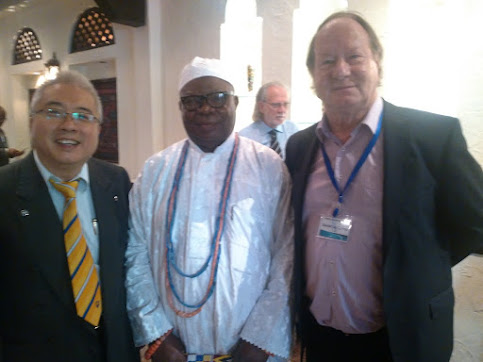 04/08/2015 St Clements University president david cornu, with King of Nigeria council