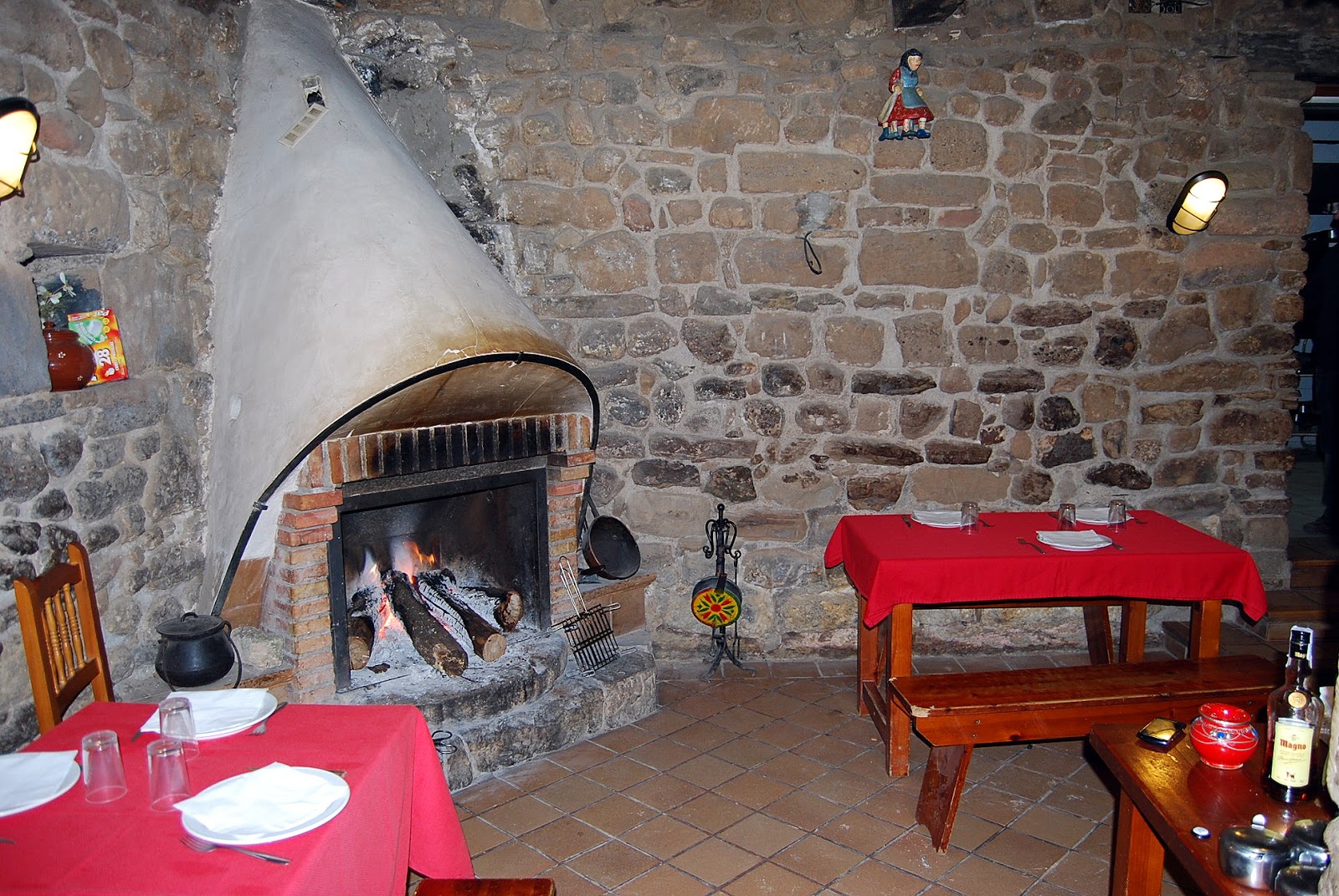 Fotos de España: MASIA EL PUJOL DE LA VALL D'ORA