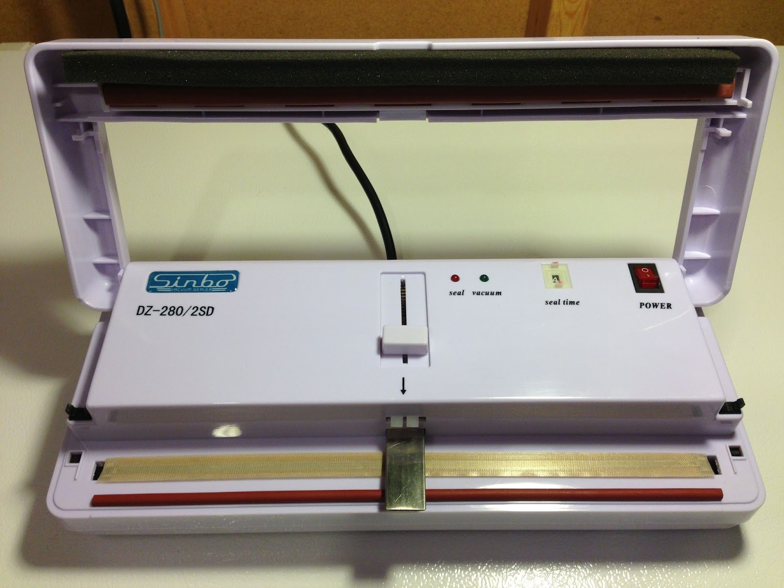 Hands On Review Sinbo DZ280 Vacuum Sealer + Sealing Mylar Bags