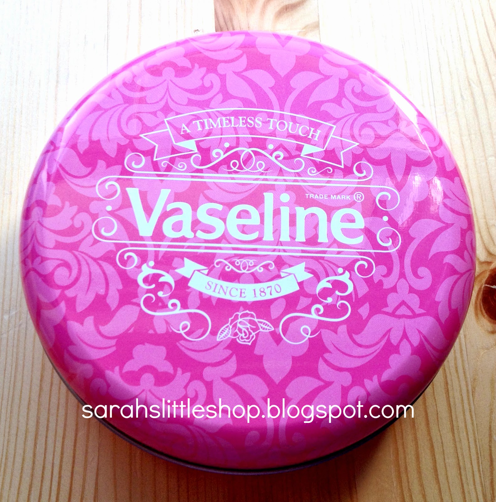 Sarah's Little Shop Vaseline 'A Timeless Touch' Lip Therapy 3 Piece