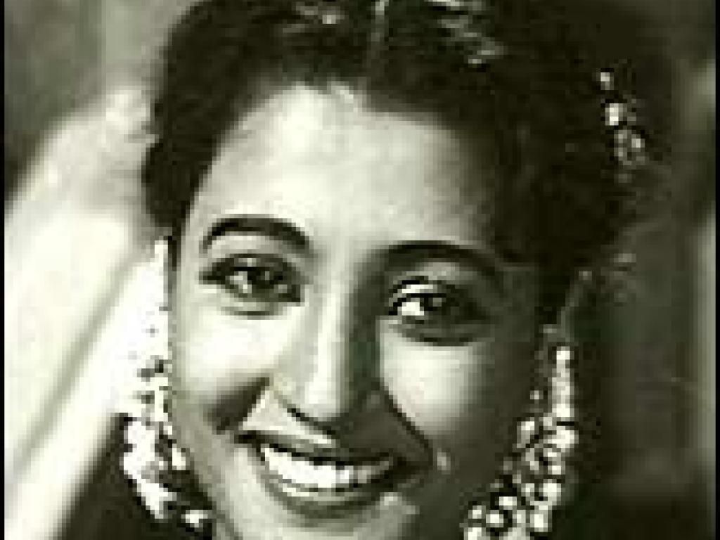 http://3.bp.blogspot.com/-C6gBwvpMHfo/UO88trMdB7I/AAAAAAAABlk/j7eWrtCt_fI/s1600/suchitra-sen-54581-1024x768.jpg