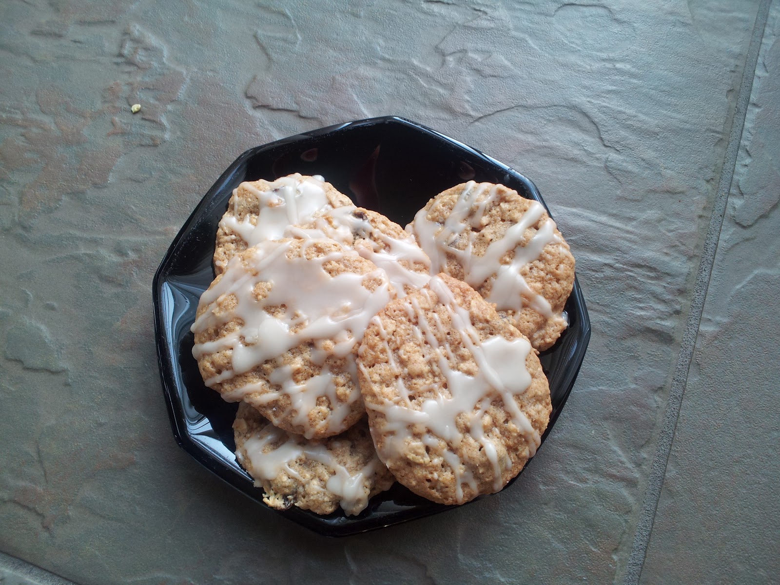 Kelly the Culinarian Stand Mixer Sunday Maple Glazed Oatmeal Cookies