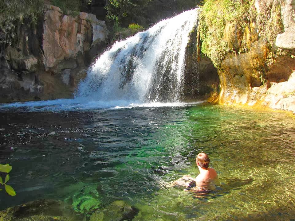 Hiking Fossil Creek Cave