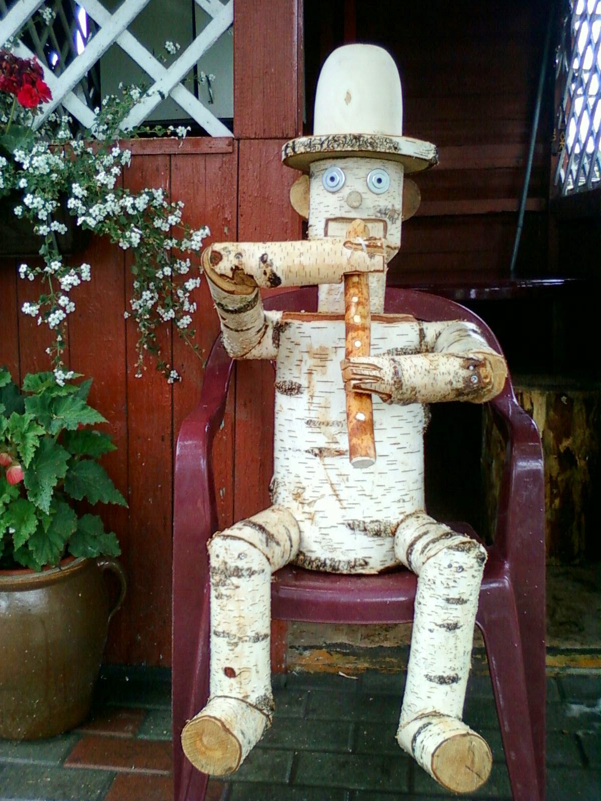 Wood log crafts, Wood art, Wood crafts