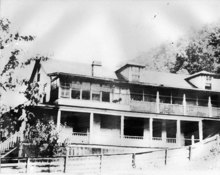 Hurley Backstreets 20110320