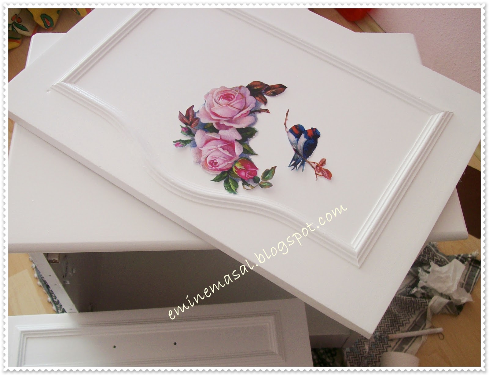 emine minşah AHŞAP BOYAMA KOMİDİN