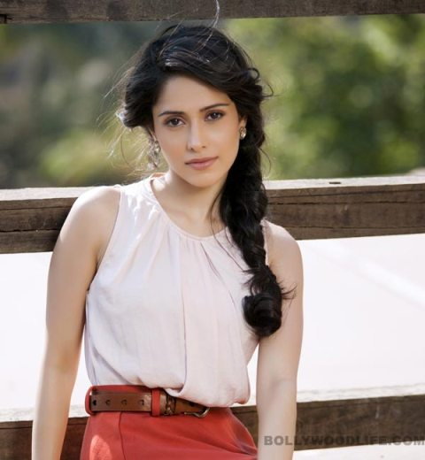 Pyaar Ka Punchnama 2 Actress Nushrat Bharucha Photo