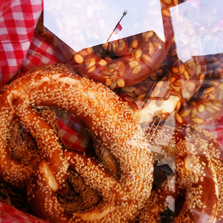  sesame and pumpkin seeds pretzel