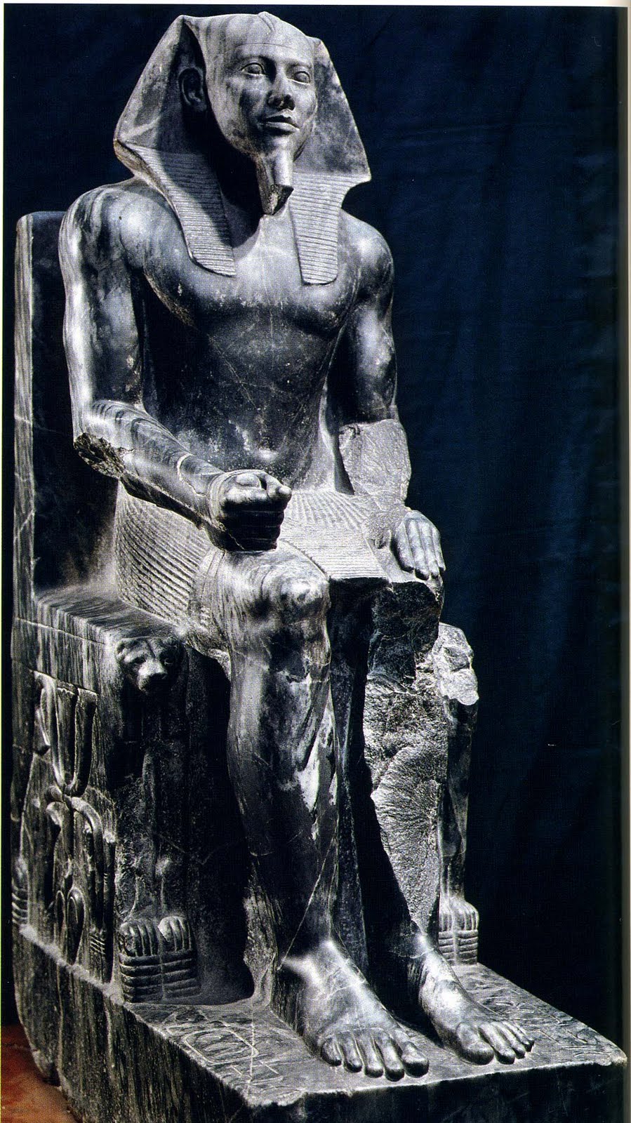 khafres life The egyptian old kingdom (c 26502150 bc) was an era of extraordinary artistic achievement-the period that gave us the sphinx and the pyramids as well as a rich legacy of private tombs, wall paintings, reliefs, statuary, jewelry, and decorative arts. khafres life The egyptian old kingdom (c 26502150 bc) was an era of extraordinary artistic achievement-the period that gave us the sphinx and the pyramids as well as a rich legacy of private tombs, wall paintings, reliefs, statuary, jewelry, and decorative arts.
