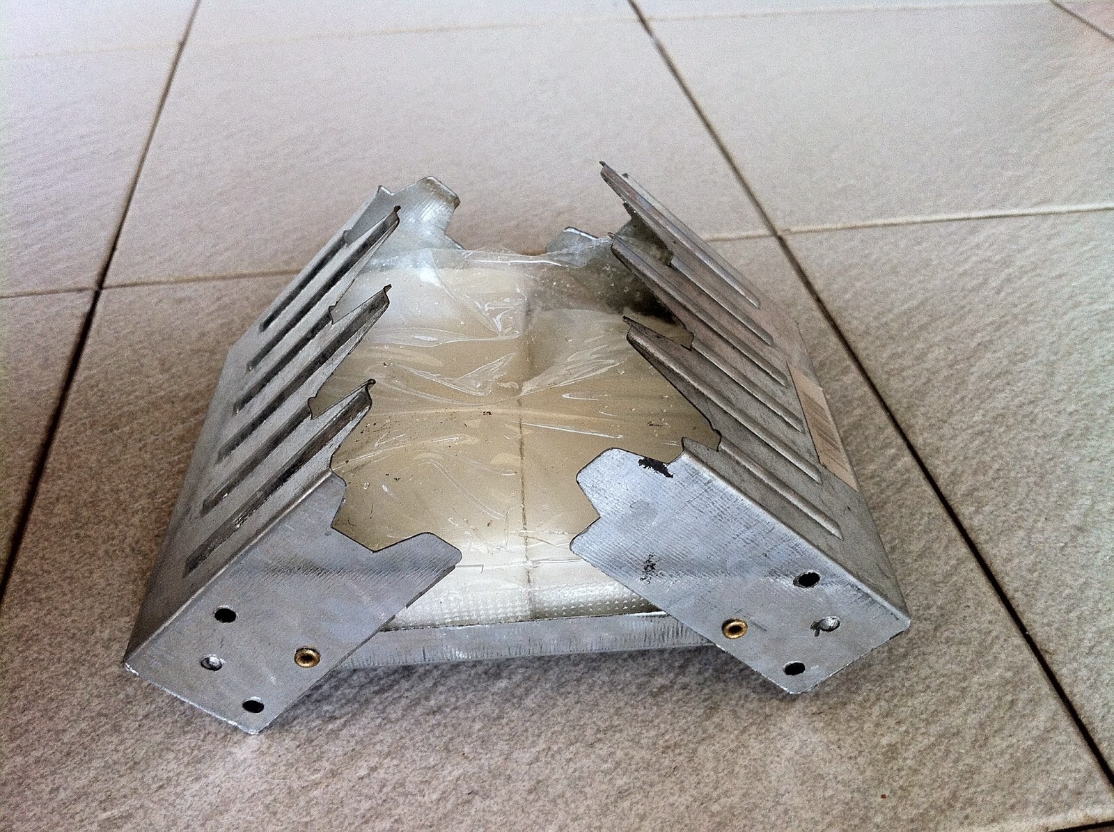 Leothoughts A Tommy Stove (a simple solid fuel stove)