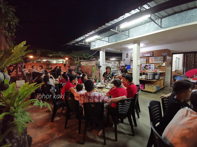 Kulai Wengyaoji. Now we can have Taiwan Style Wood Fired Brick Oven Baked Dishes in Johor 古來甕窯雞 Kulai Wengyaoji. Now we can have Taiwan Style Wood Fired Brick Oven Baked Dishes in Johor 古來甕窯雞