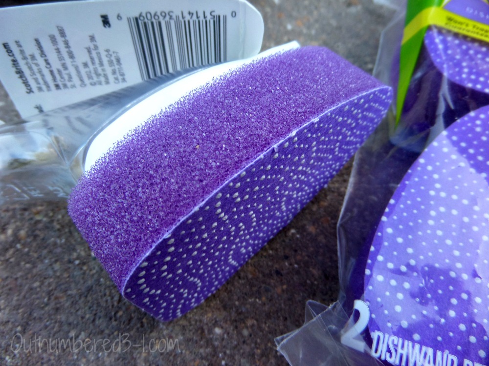 No Egg Mess with ScotchBrite Stay Clean Dishwand Outnumbered 3 to 1