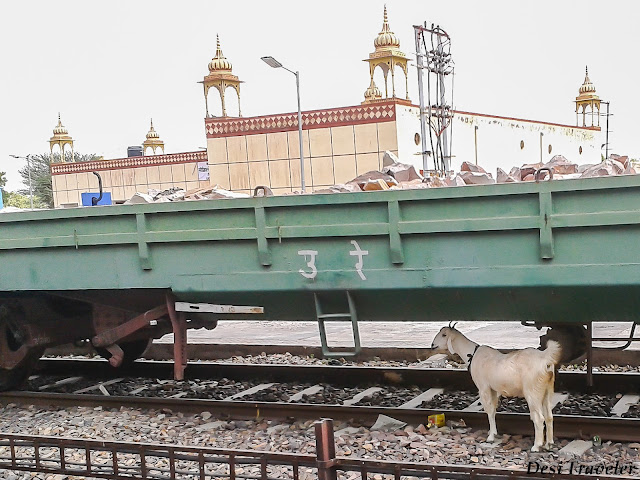stationary goods train