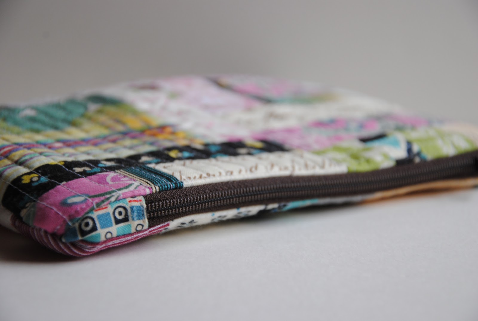 1/4" mark Patchwork Zippered Pouch