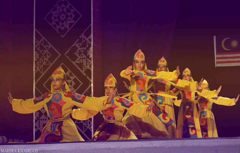Mahira Loves Photography Sabah International Folk Dance Competition