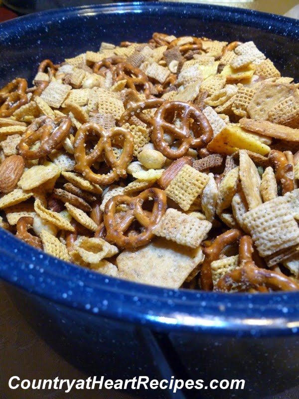 Country at Heart Recipes Cheesy Ranch Chex Mix