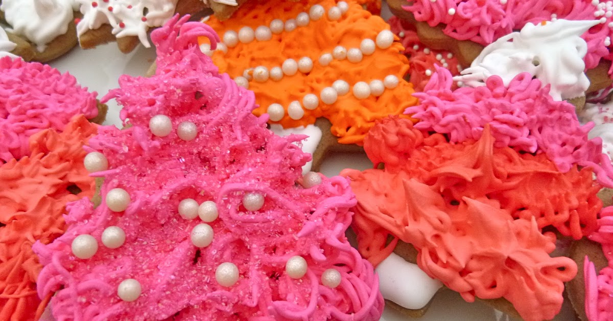 Diary of a Mad Hausfrau Allspice Sugar Cookie Christmas Trees & Lady