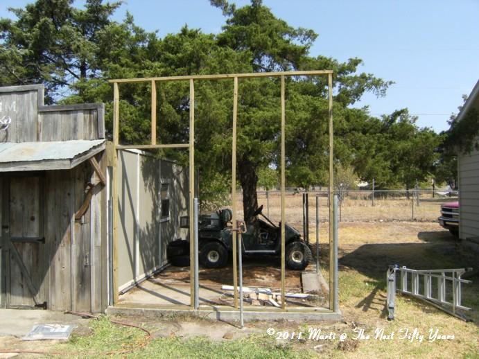 Marti's DIY Fee Fie Faux Fence!