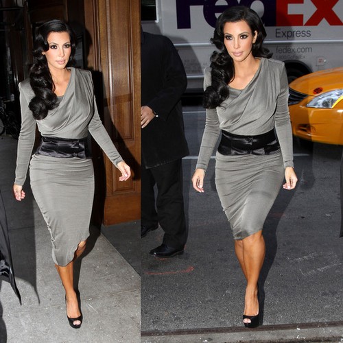 the amazing Kim kardashian dress