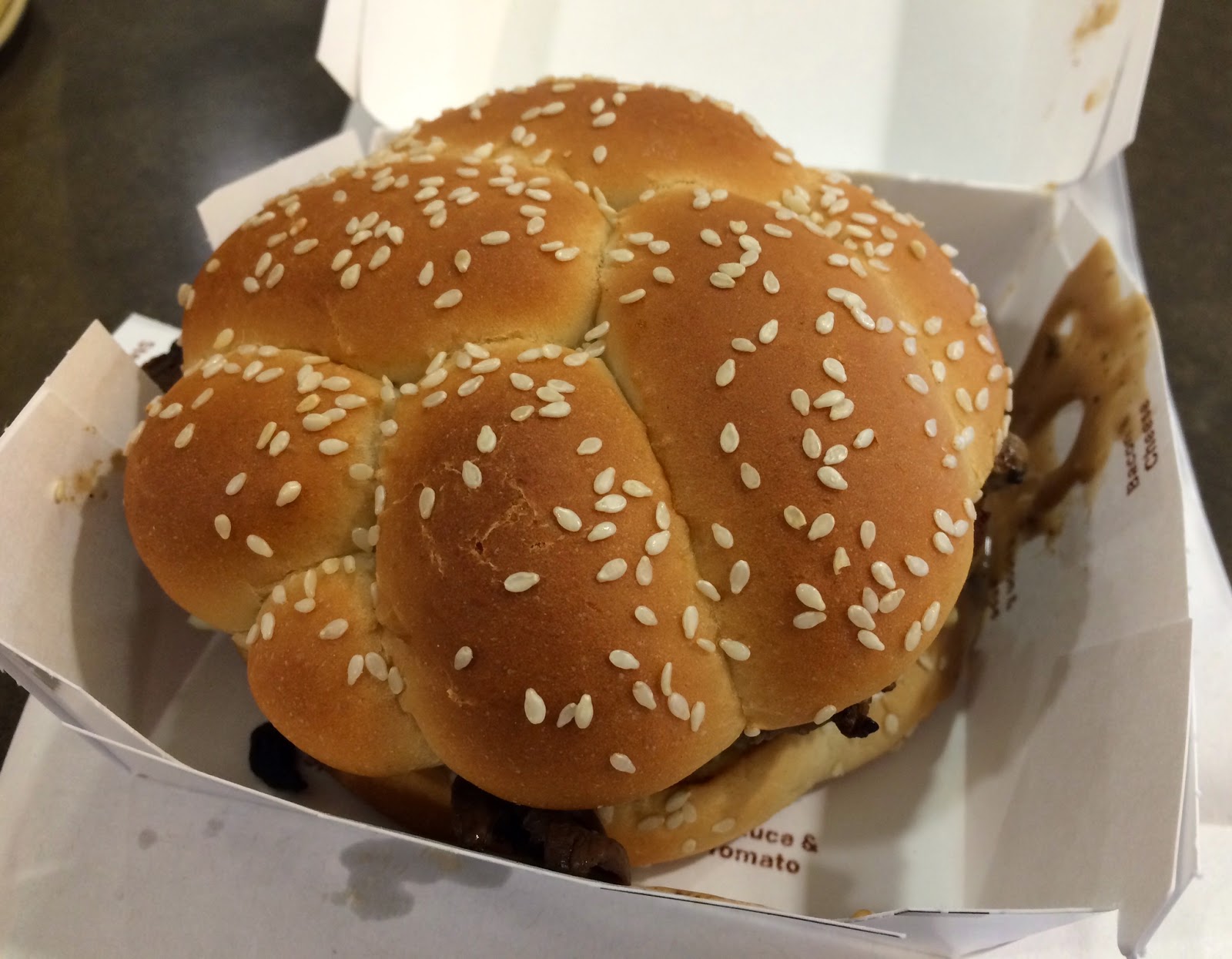 Sirloin Third Pound Burger "Steakhouse" From McDonald's / マクドナルドのサーロイン サードパウンドバーガー「ステーキハウス」 I